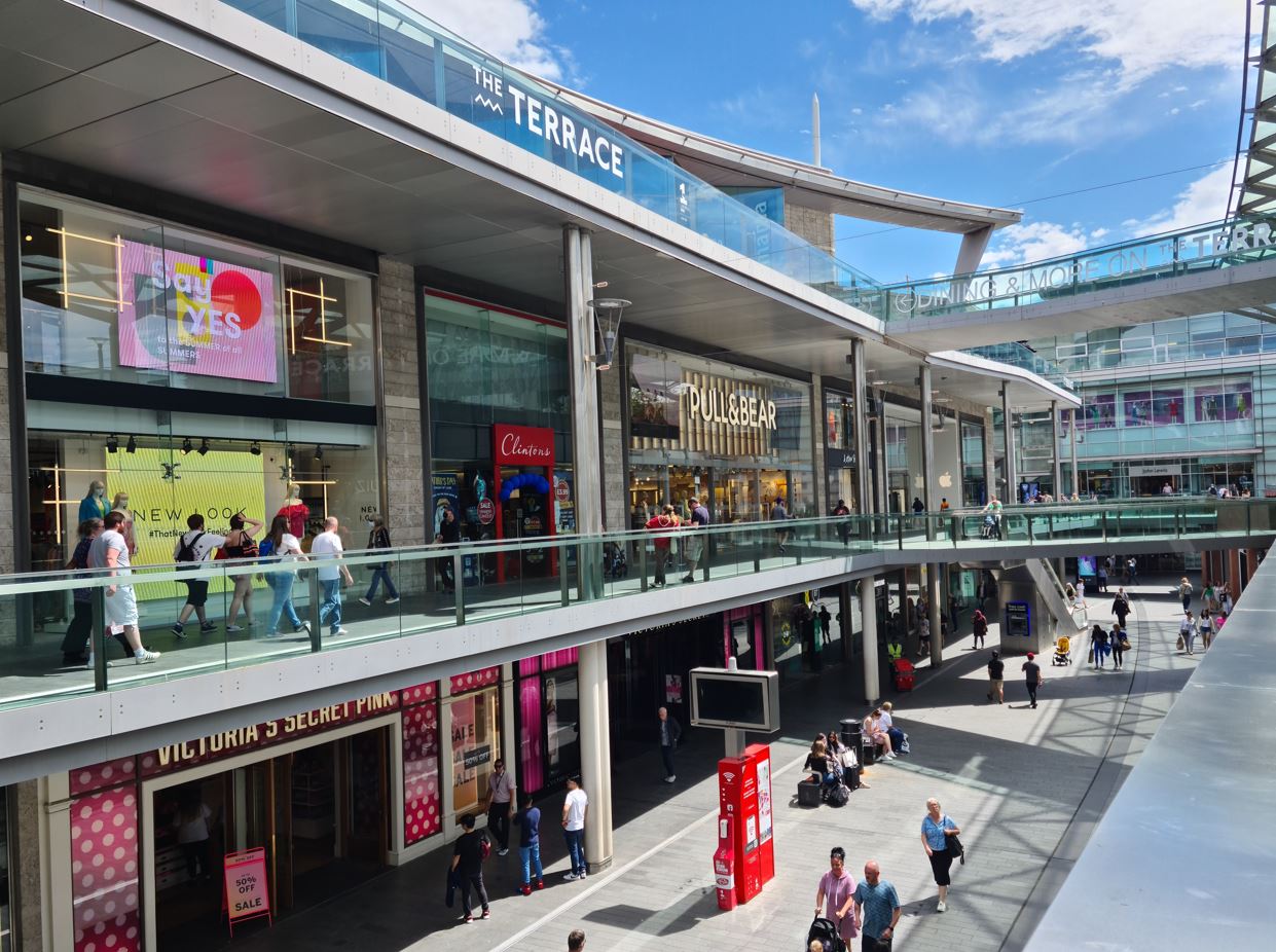 Brett Pratt Kabar: Liverpool Shopping Center Opening Times