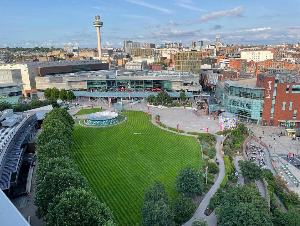 Pictures showing Green spaces at Liverpool ONE